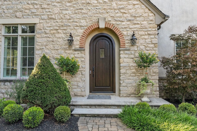 3507 River Avon Cir, Columbus, OH 43221 - photo 8