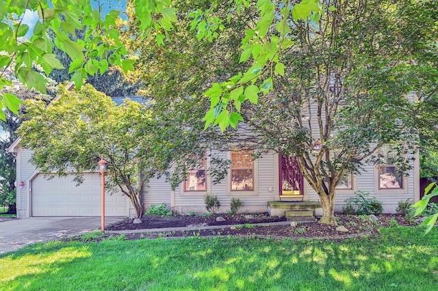 320 Spruce Hill Dr, Columbus, OH 43230 - photo 1