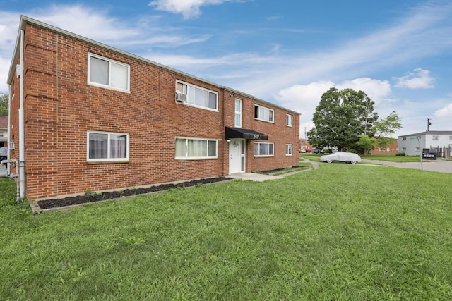 1417 Selkirk Rd, Columbus, OH 43227 - photo 9