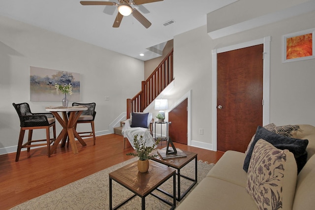 1096 Perry St Unit B, Columbus, OH 43201 - photo 17