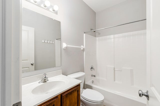 4131 Claver Dr, Columbus, OH 43219 - photo 25