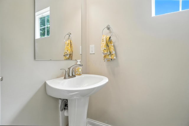 2696 Minerva Lake Rd, Columbus, OH 43231 - photo 21