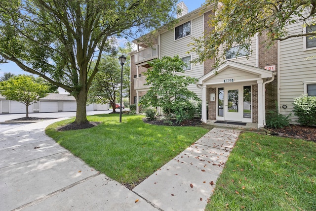 6823 Meadow Creek Dr Unit 205, Columbus, OH 43235 - photo 2