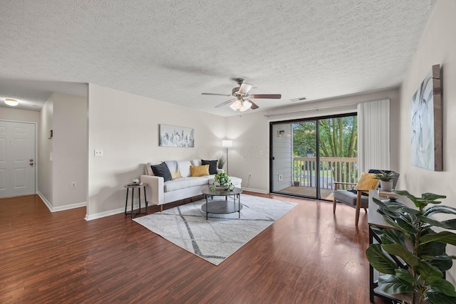 6823 Meadow Creek Dr Unit 205, Columbus, OH 43235 - photo 9