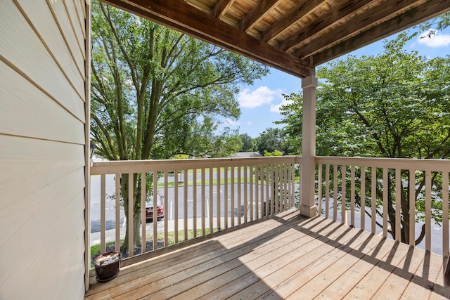 6823 Meadow Creek Dr Unit 205, Columbus, OH 43235 - photo 11