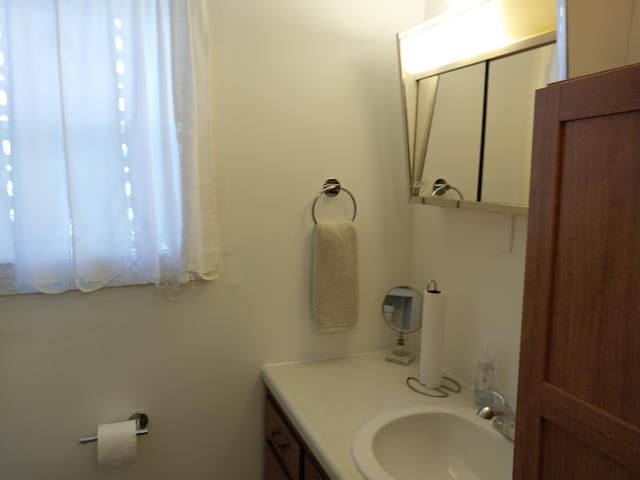 238 N 6th St, Greenfield, OH 45123 - photo 17