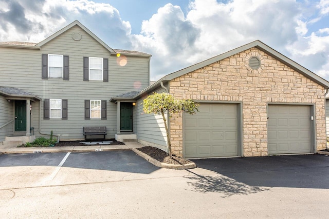 4017 Meadowleigh Way Unit 29C, Columbus, OH 43230 - photo 2