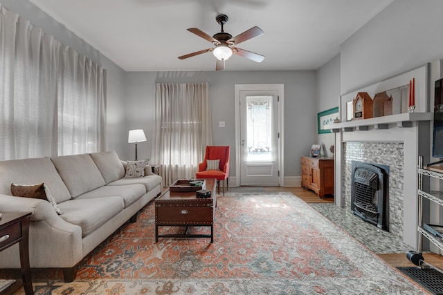 846/848 Summit St, Columbus, OH 43215 - photo 9