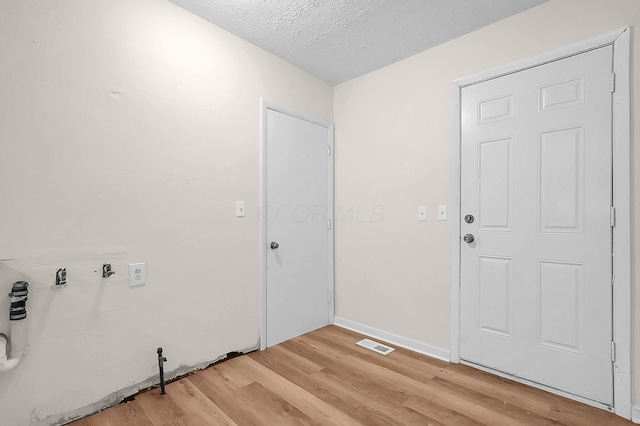 2585 Perdue Ave, Columbus, OH 43211 - photo 14