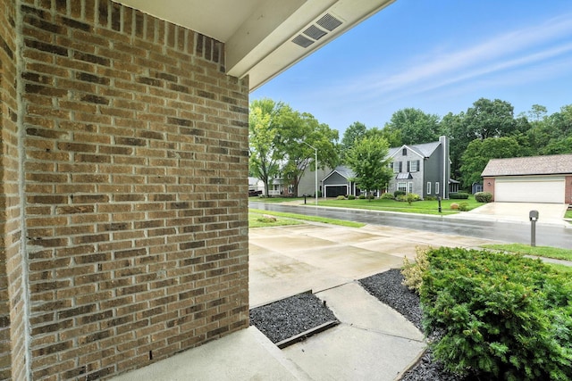 457 Shady Spring Dr, Columbus, OH 43230 - photo 9