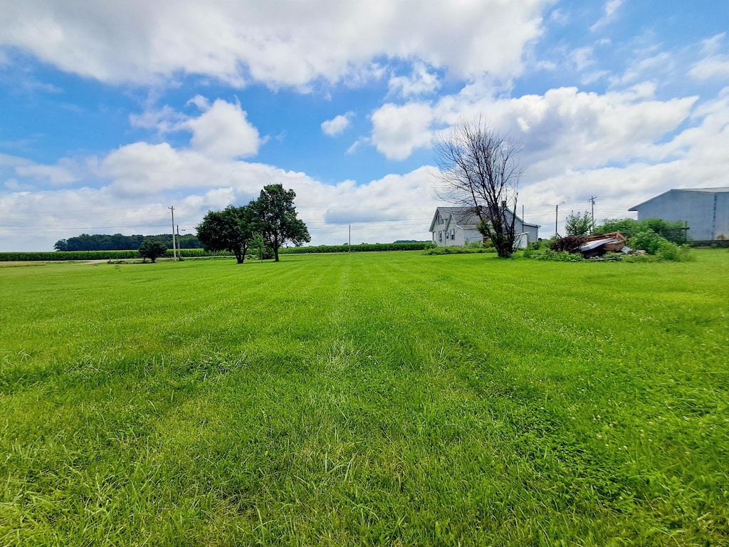3935 N Section Line Rd, Radnor, OH 43066 - photo 2