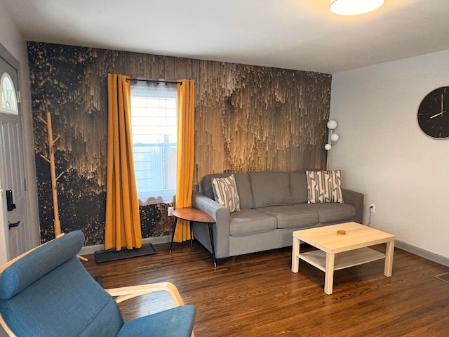 1357 Genessee Ave, Columbus, OH 43211 - photo 3