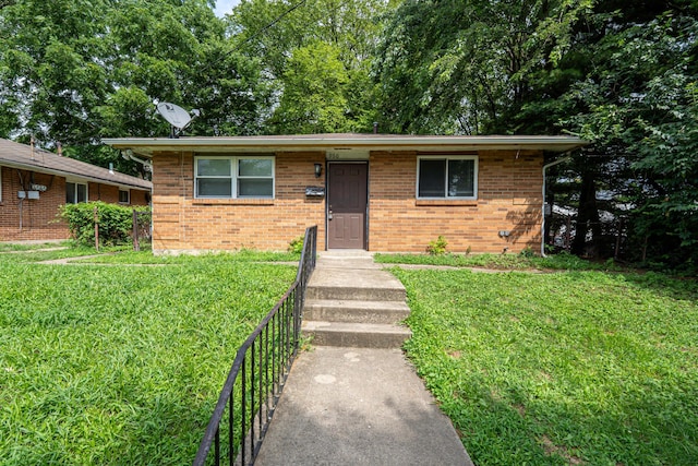960 Ferndale Pl, Columbus, OH 43209 - photo 1