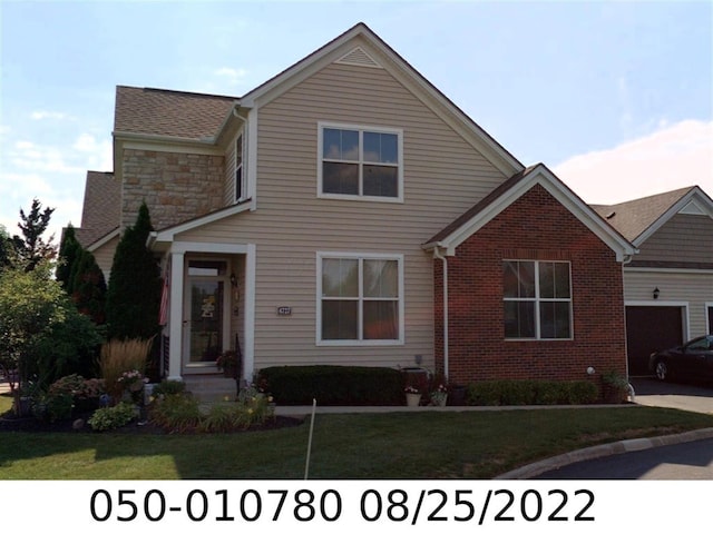 4727 Clubpark Dr, Hilliard, OH 43026 - photo 1
