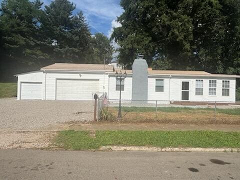 194 Fielde Dr, Newark, OH 43055 - photo 1