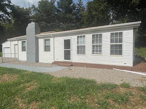 194 Fielde Dr, Newark, OH 43055 - photo 2