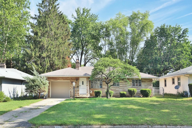 696 E Schreyer Pl, Columbus, OH 43214 - photo 1