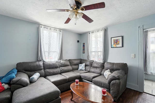 11-13 E Saint Clair St, Newark, OH 43055 - photo 5