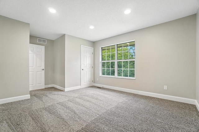 8258 Kingsley Dr, Reynoldsburg, OH 43068 - photo 41