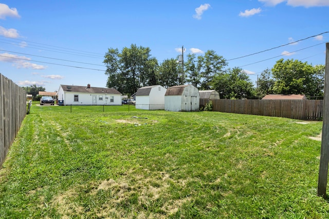 1099 Secrest Ave, Columbus, OH 43207 - photo 21