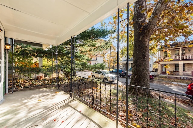 198 E Maynard Ave, Columbus, OH 43202 - photo 4