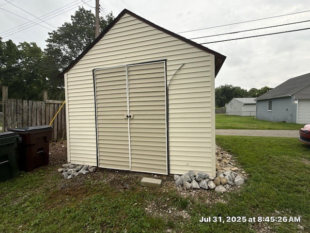472 N Warren Ave, Columbus, OH 43204 - photo 20