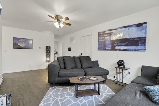 940 Shoemaker Ave, Columbus, OH 43201 - photo 7
