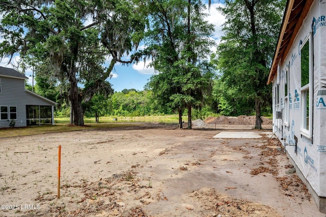 1 Alumni Rd, Beaufort, SC 29907 - view of yard