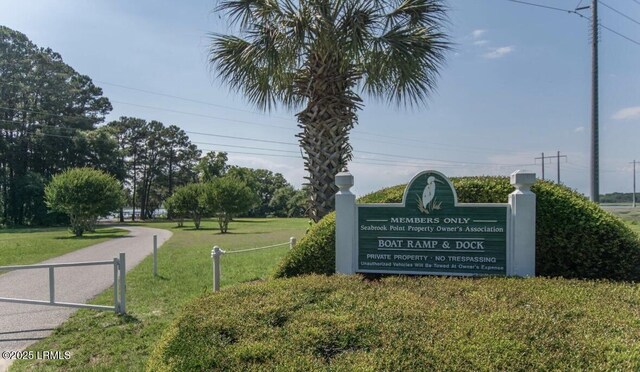 1 Seabrook Point Dr, Seabrook, SC 29940