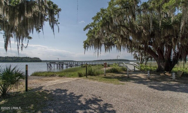 1 Seabrook Point Dr, Seabrook, SC 29940