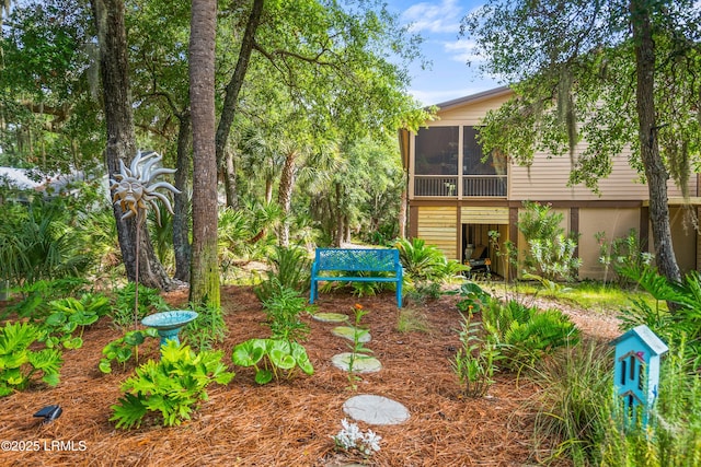 106 Sand Piper Run, Fripp Island, SC 29920 - view of yard featuring a sunroom