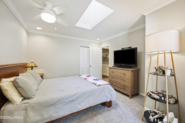 51 White Oaks Cir, Bluffton, SC 29910 - bedroom with crown molding, light carpet, a skylight, a ceiling fan, and baseboards