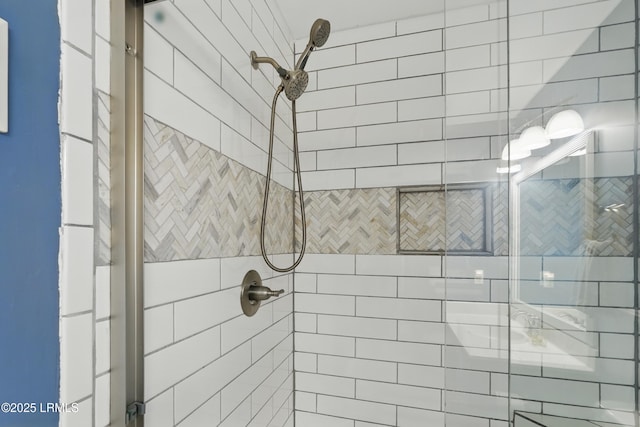 29 Wiregrass Way, Bluffton, SC 29910 - bathroom featuring tiled shower