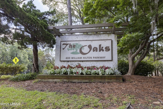 400 William Hilton Pkwy Unit 110, Hilton Head Island, SC 29926 - view of community / neighborhood sign