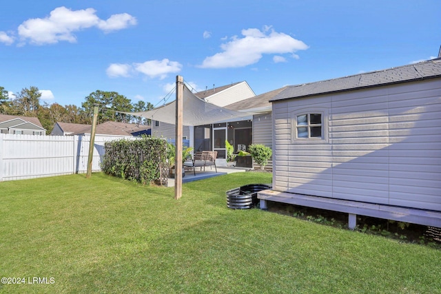 view of yard with a patio