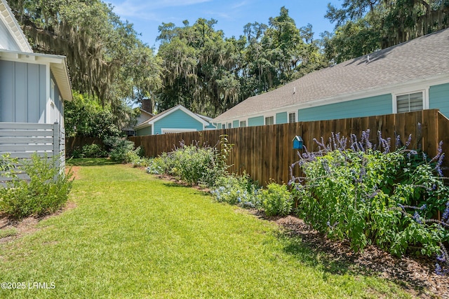 1108 12th St, Port Royal, SC 29935 - view of yard