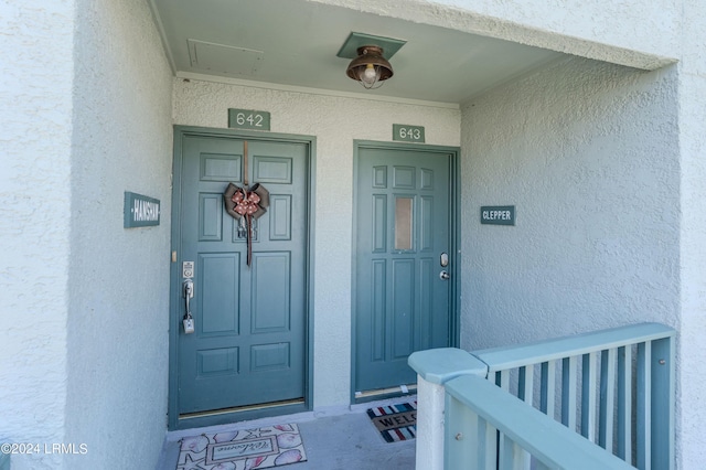 view of entrance to property