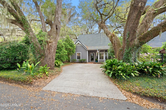 30 Shipwright Cir, Port Royal, SC 29935
