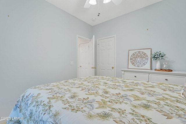 bedroom featuring ceiling fan