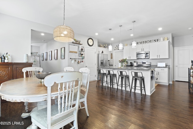 118 Beckenridge Cir, Okatie, SC 29909 - dining room featuring recessed lighting and dark wood-style flooring