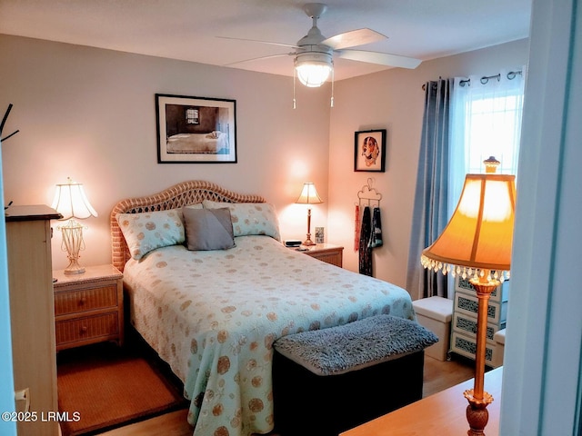70 Helmsman Way Unit 1410, Hilton Head Island, SC 29928 - bedroom featuring ceiling fan