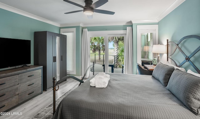 bedroom featuring ceiling fan, ornamental molding, light hardwood / wood-style flooring, and access to outside