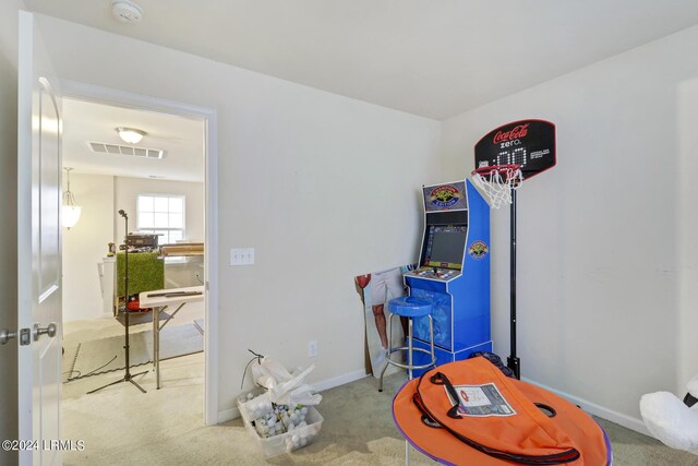 recreation room featuring carpet floors