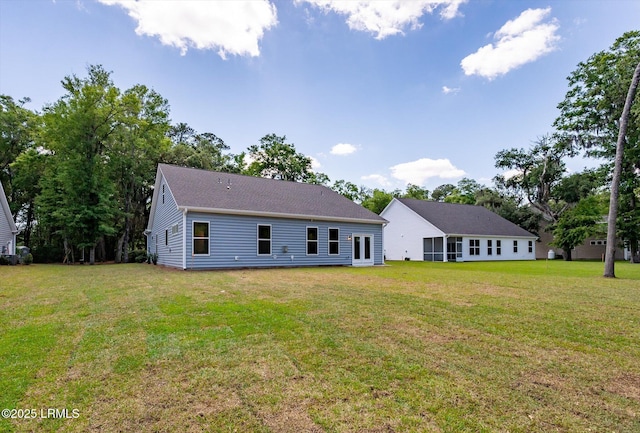 41 Fairfield Rd, Beaufort, SC 29907 - back of property featuring a yard