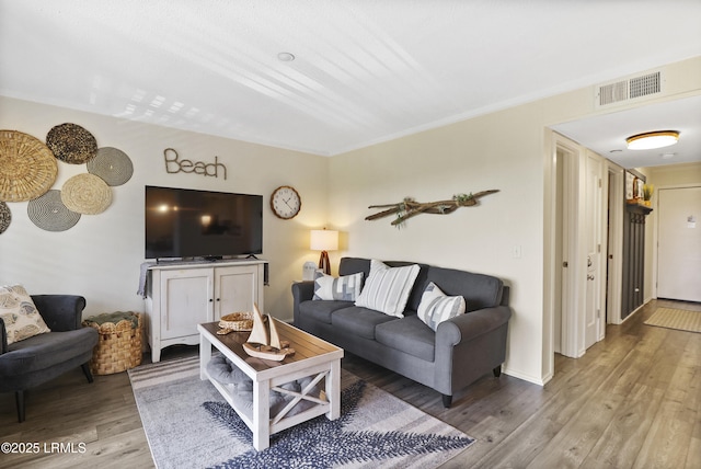 40 Folly Field Rd Unit 340, Hilton Head Island, SC 29928 - living area with wood finished floors