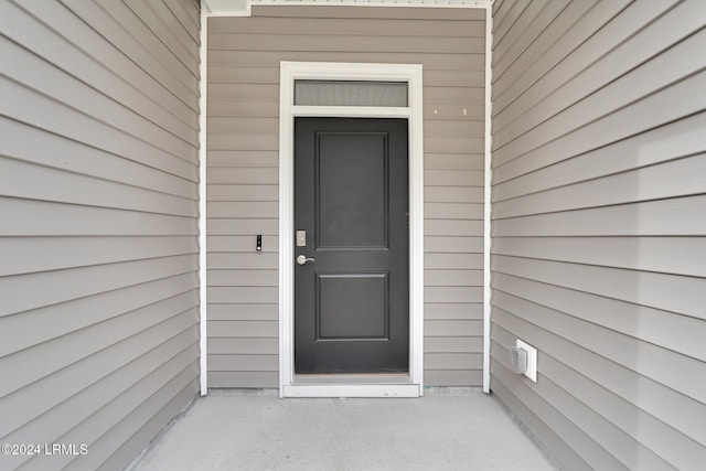 view of property entrance