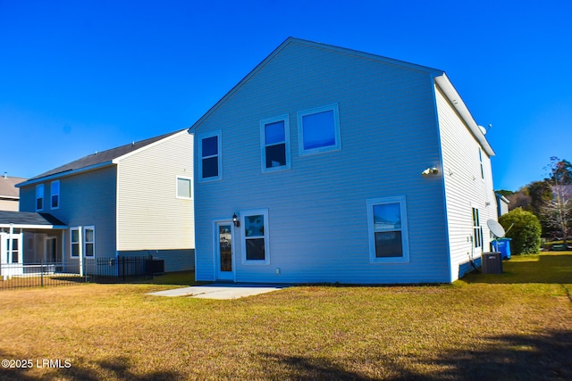 48 Pennyroyal Way, Beaufort, SC 29906 - back of property with a patio area