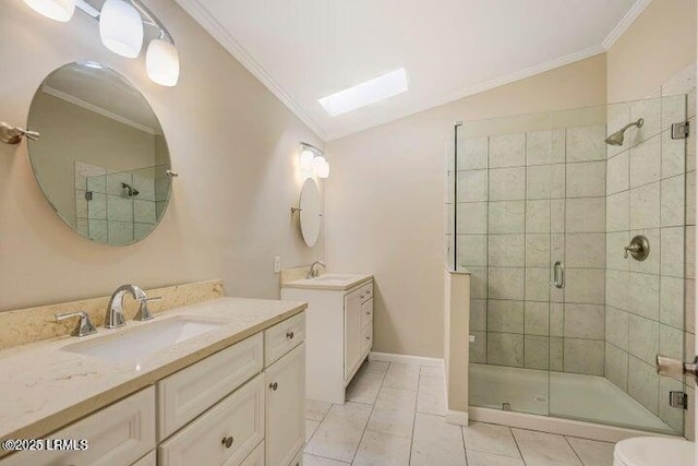 1 Wateree Ct, Beaufort, SC 29902 - full bath with two vanities, a shower stall, crown molding, and lofted ceiling