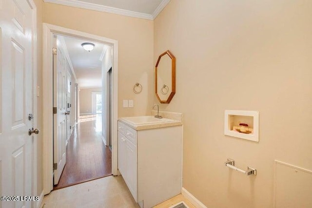 1 Wateree Ct, Beaufort, SC 29902 - laundry room with hookup for a washing machine and ornamental molding