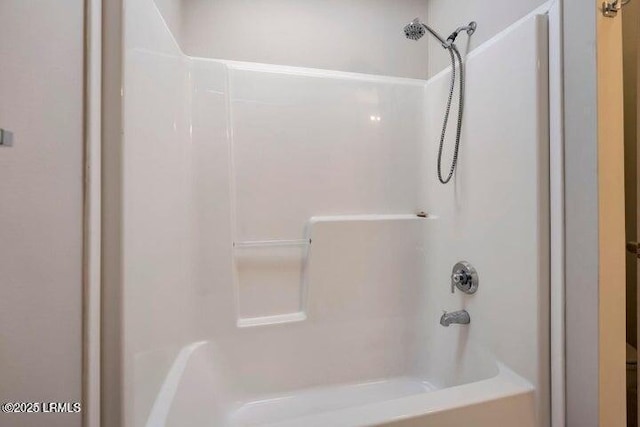1 Wateree Ct, Beaufort, SC 29902 - bathroom featuring shower / bath combination